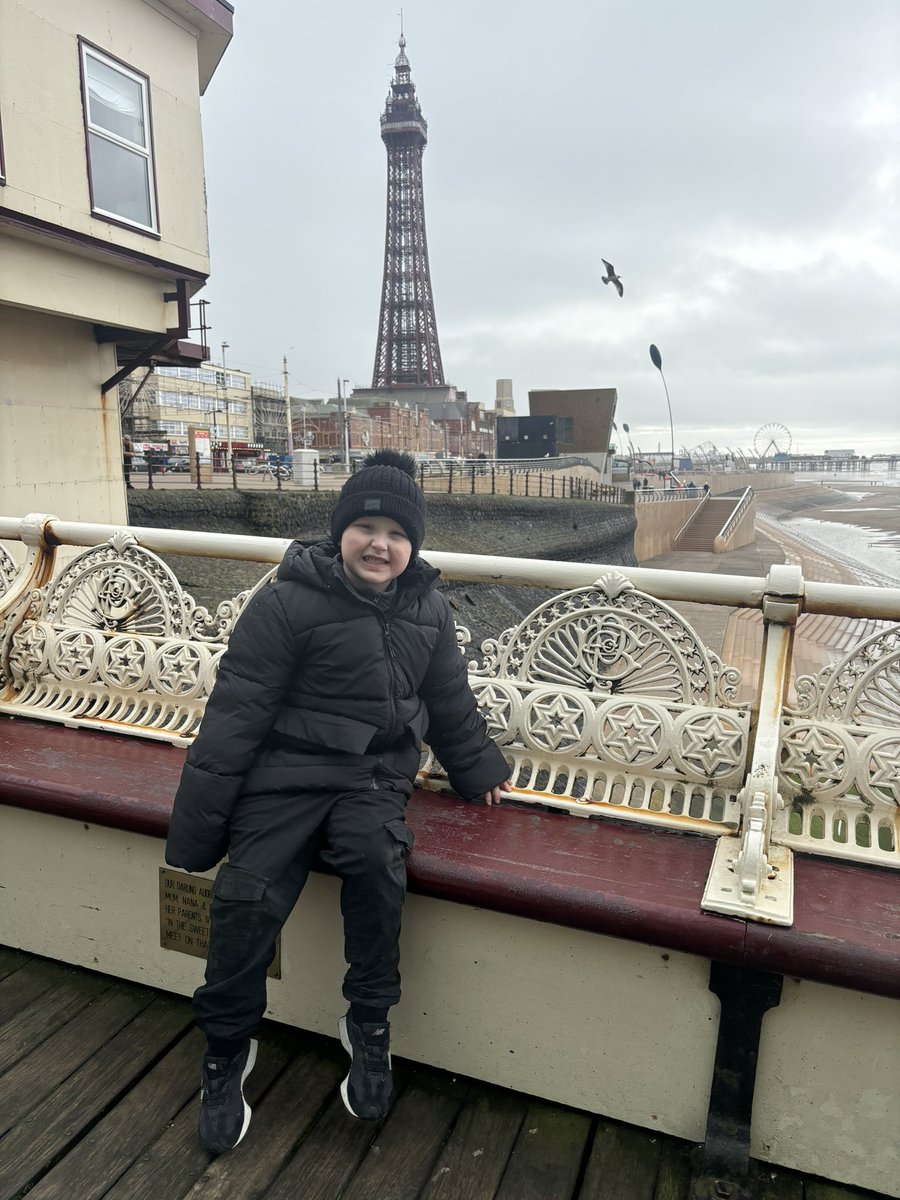 xjadefield's tweet photo. Few days away in Blackpool 🌈🗼🤍 https://t.co/YM5vM89Iwn