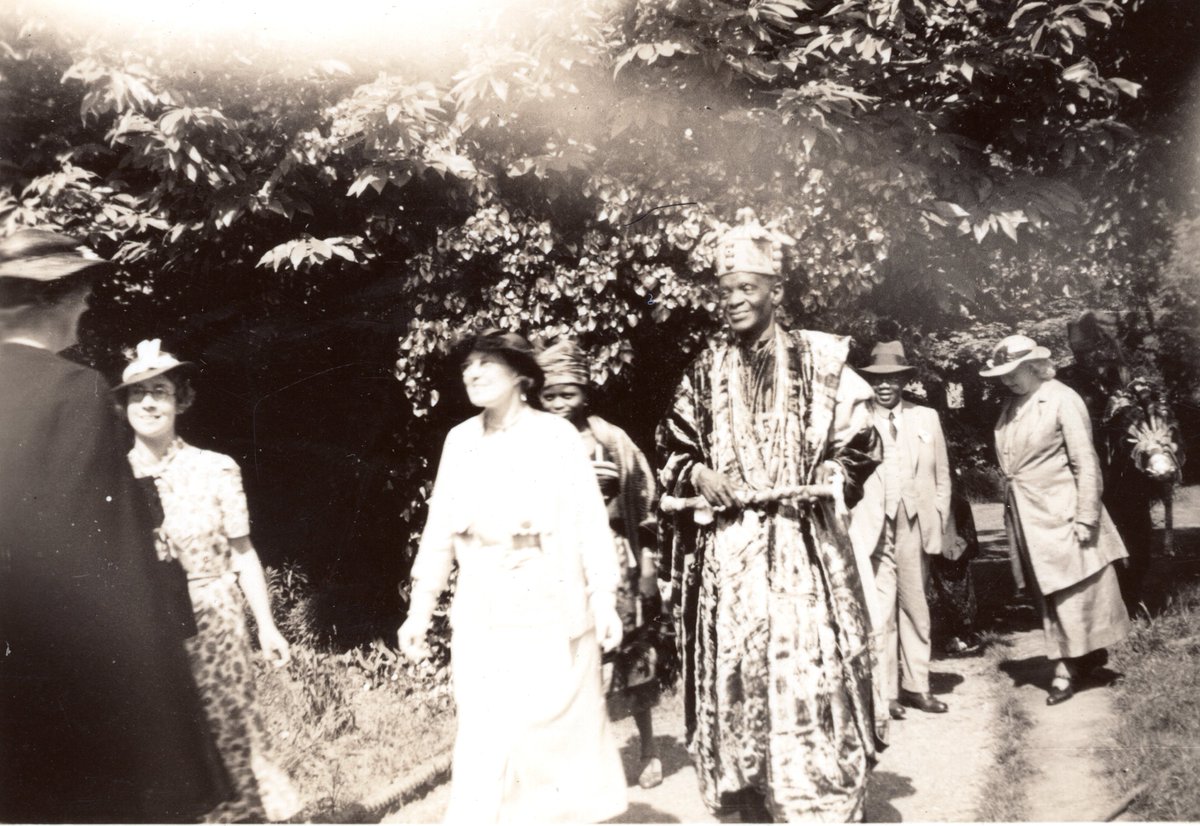 In honour of Black History Month 2024, Roehampton University shines a spotlight on the remarkable contributions of Black women who studied and taught at Froebel, Southlands, and Whitelands colleges over the past century. 💚🖤

You can read more below 🔽

blog.roehampton.ac.uk/2024/10/29/cel…