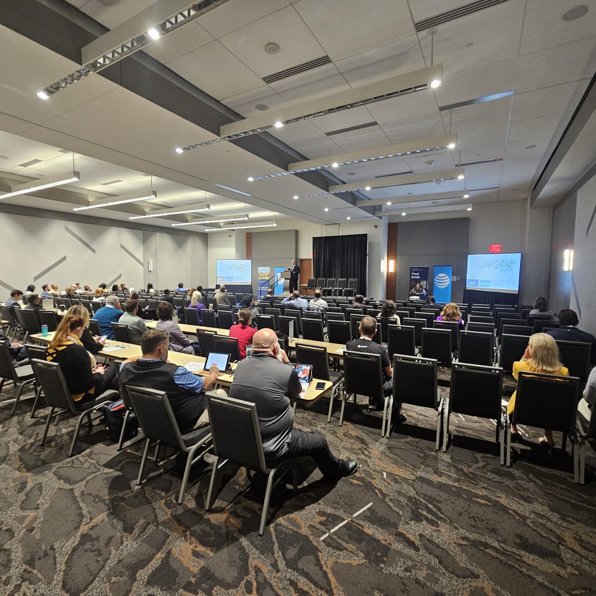 Terry Yates tweet media