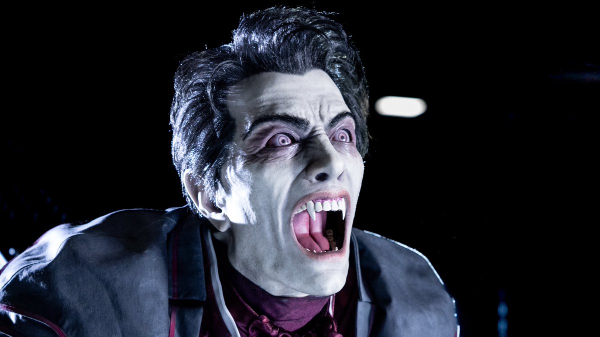 ScottGustin's tweet photo. NEW: Universal Orlando also shared new photos of Frankenstein’s Monster, Dracula, The Creature from the Black Lagoon and The Wolf Man. “Monsters Unchained: The Frankenstein Experiment” will feature 14 animatronic figures. https://t.co/MO8fgom0kf