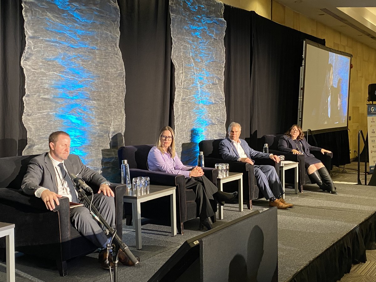 This morning, CN VP of Supply Chain and Business Development Helen Quirke engaged with supply chain partners <a href="/the_GNCC/">The Greater Niagara Chamber of Commerce</a> Niagara Economic Summit. CN is crucial to bringing the <a href="/NiagaraRegion/">Niagara Region</a> economy to the world and in bringing the world to Niagara.imar