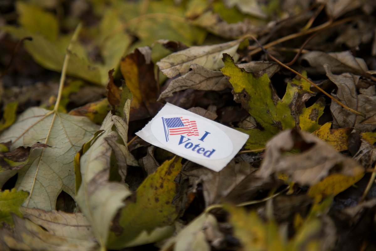 Reservoir Center for Water Solutions (@reservoircenter) on Twitter photo Make the most out of this Election Day! Join us on Nov 5 for our Election Day Clean-Up at Anacostia Park. Show off your "I Voted" sticker and help beautify our neighboring green space.
We'll provide all materials–just bring your civic spirit! Learn more:
 reservoircenter.org/event/election… Make the most out of this Election Day! Join us on Nov 5 for our Election Day Clean-Up at Anacostia Park. Show off your "I Voted" sticker and help beautify our neighboring green space.
We'll provide all materials–just bring your civic spirit! Learn more:
 reservoircenter.org/event/election…