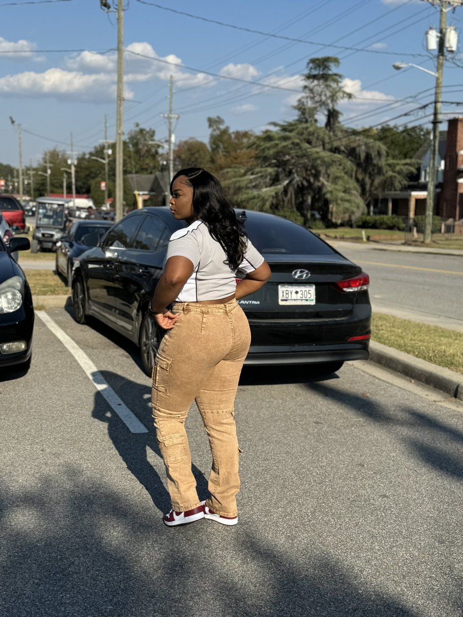 Naquoyah's tweet photo. #SCSU💙🐶❤️ #ILOVEMYHBCU
#LHIA2024 #BULLDOGBITE
#HOCO2024 https://t.co/cg0opbMwz1