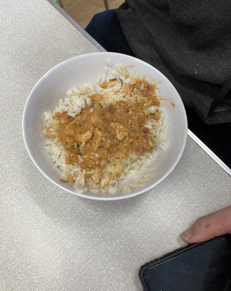 Aberaeron Inspire took part in cooking on a budget activity last week as part of the multiply funding. The group had a task of searching for a recipe, making a shopping list and purchasing their ingredients with a certain amount of budget. 🧑‍🍳🍚🛒