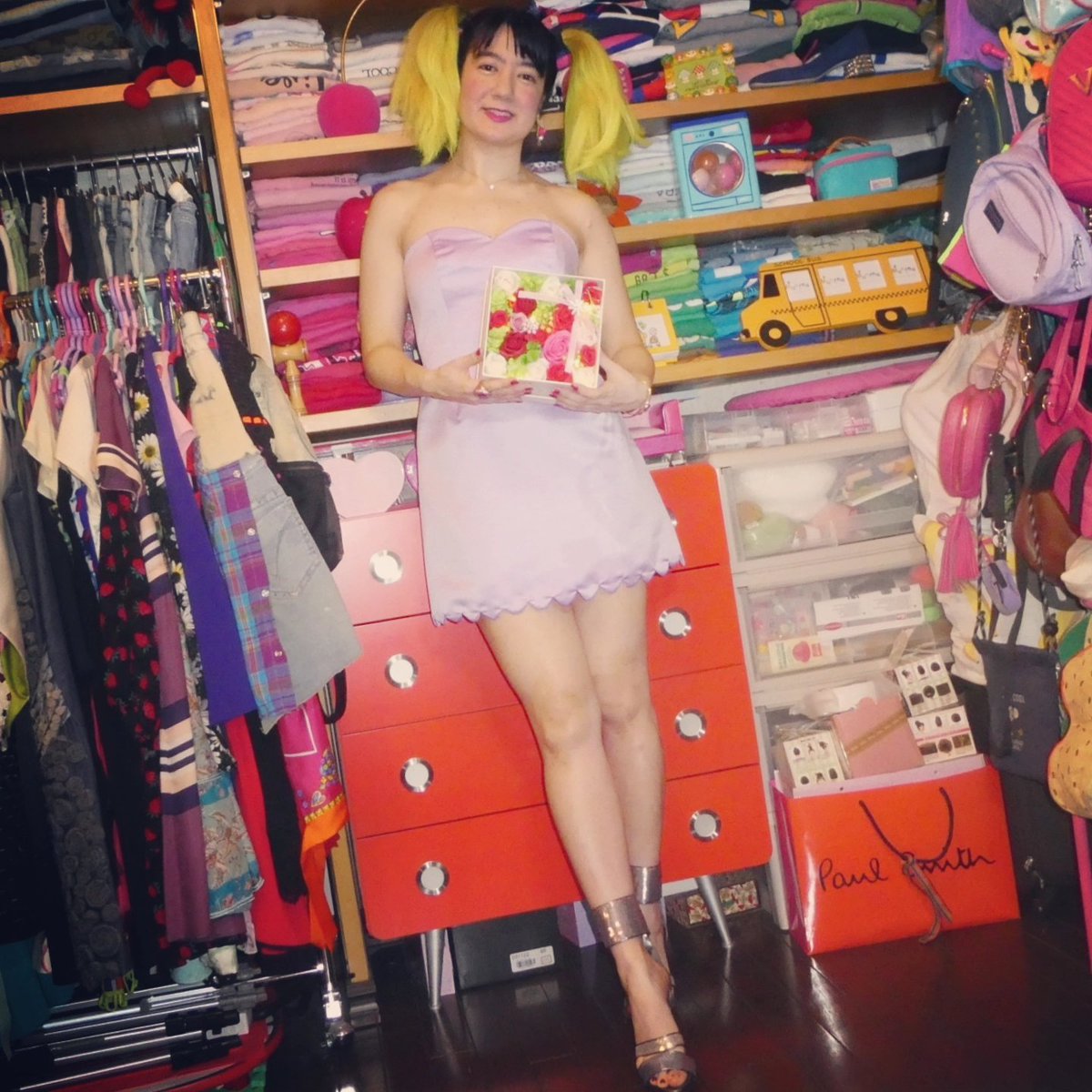 Banako_Hot's tweet photo. #毎日バナナ頭コーデ
本日は手作りパーティーミニドレス❣️

#prhot #prowrestling #hotシュシュ #joshi #プロレス #プロレスラー #kawaii #ファッションコーデ #ファッション #fashion #fashionista #swarovski  #handmade #ハンドメイド #ドレス #パーティードレス #ミニドレス #フラワーギフト https://t.co/00NFWHFnA5
