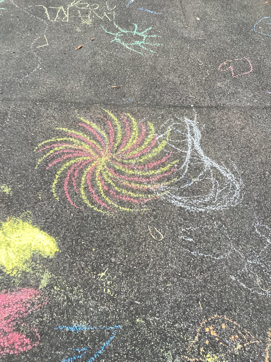 AbbeyMead_TMET's tweet photo. FOL/SS have been busy creating beautiful Rangoli patterns and colourful fireworks for Diwali 🪔 🎆 #eyfs #creatingwithmaterials #UTW #celebrations https://t.co/ru3AHgakco