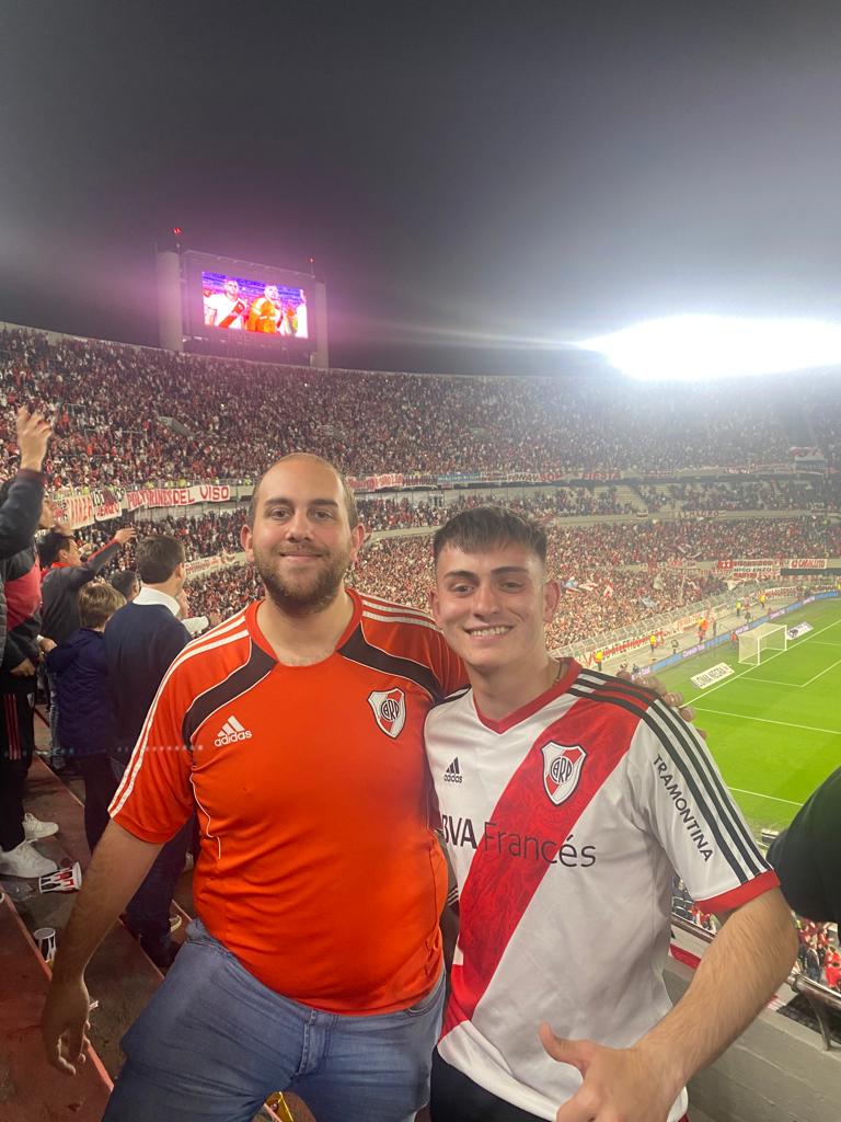 Matias14F's tweet photo. @tada_ar quiero las entradas para la remontada histórica de hoyyyyyyyy https://t.co/DScnaC79Bk