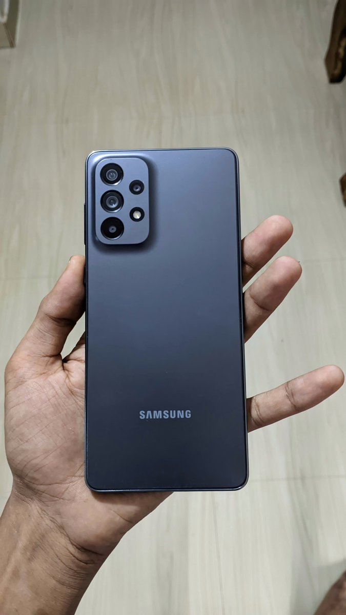 Ahin_zx's tweet photo. @SamsungIndia I’m facing an issue with my A73 5G phone display, seemingly due to your latest software update. The repair cost is quite high, and as a loyal customer, I’d appreciate it if you could offer a discount or some support to help with this expense. Please help me 🙏 https://t.co/wFkZ3L6jB7