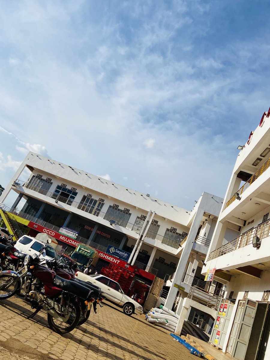 SegawaMarket's tweet photo. Rent with ease, welcome to your local rental haven. Ready to go office space , stores and factory outlets. Call or WhatsApp us on 0786-847-240

#downtown #kisenyi #realestateagent #RealEstate #realestateinvesting #kampala https://t.co/sIXwS2cRW2