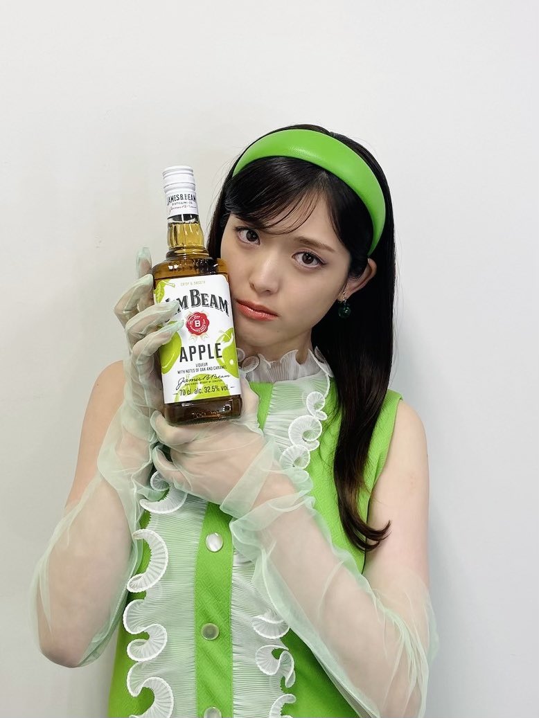 12Mesa1980's tweet photo. 🥃🍷🍏
#松村沙友理
#ジムビームアップル
#JBAP https://t.co/eyuNjASD7Z