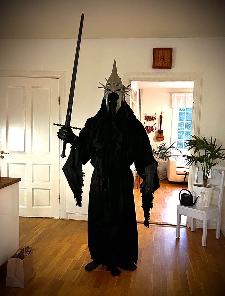 NotTheClick's tweet image. Trick or Treat