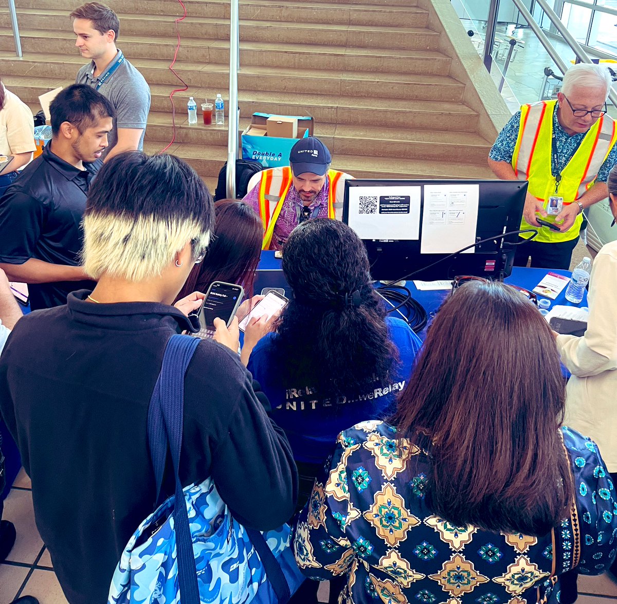 AOSafetyUAL's tweet image. When our “Why I Work Safe” table is one of the most popular tables at the safety fair. #WhyIWorkSafe #SafetyFirst