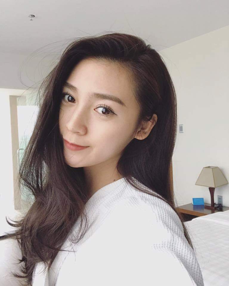 Happiness is not by chance, but by choice.

#love