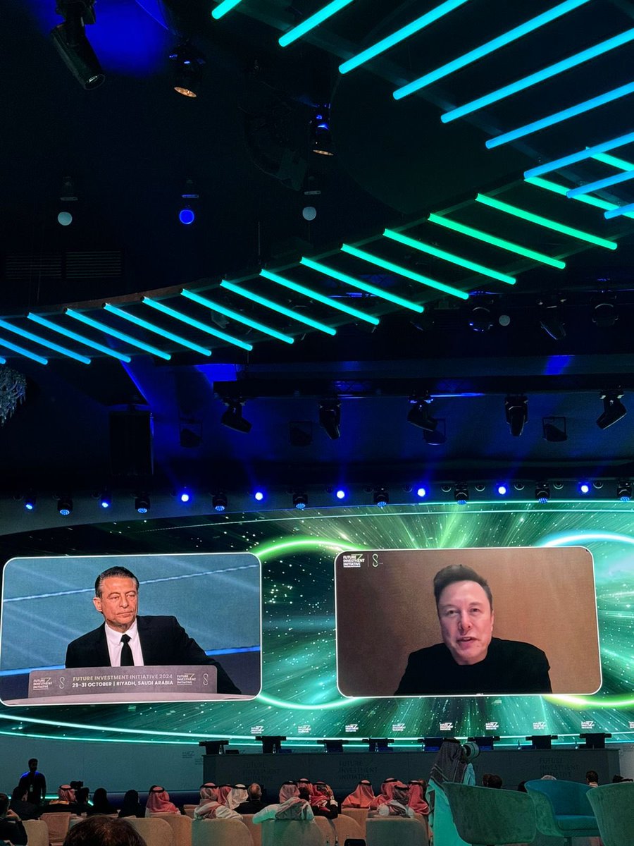 This event is insane. In the space of an hour had Ray Dalio walk past me twice, heard from the CEO of TikTok then randomly had Elon Musk dial into a session 🤯