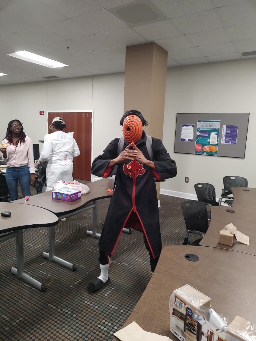 MGA Macon Chapter of AITS (Association of Information Technology Students) members gathered on Monday, October 28 for an afternoon of classic computer games, card games, pizza, and costumes.