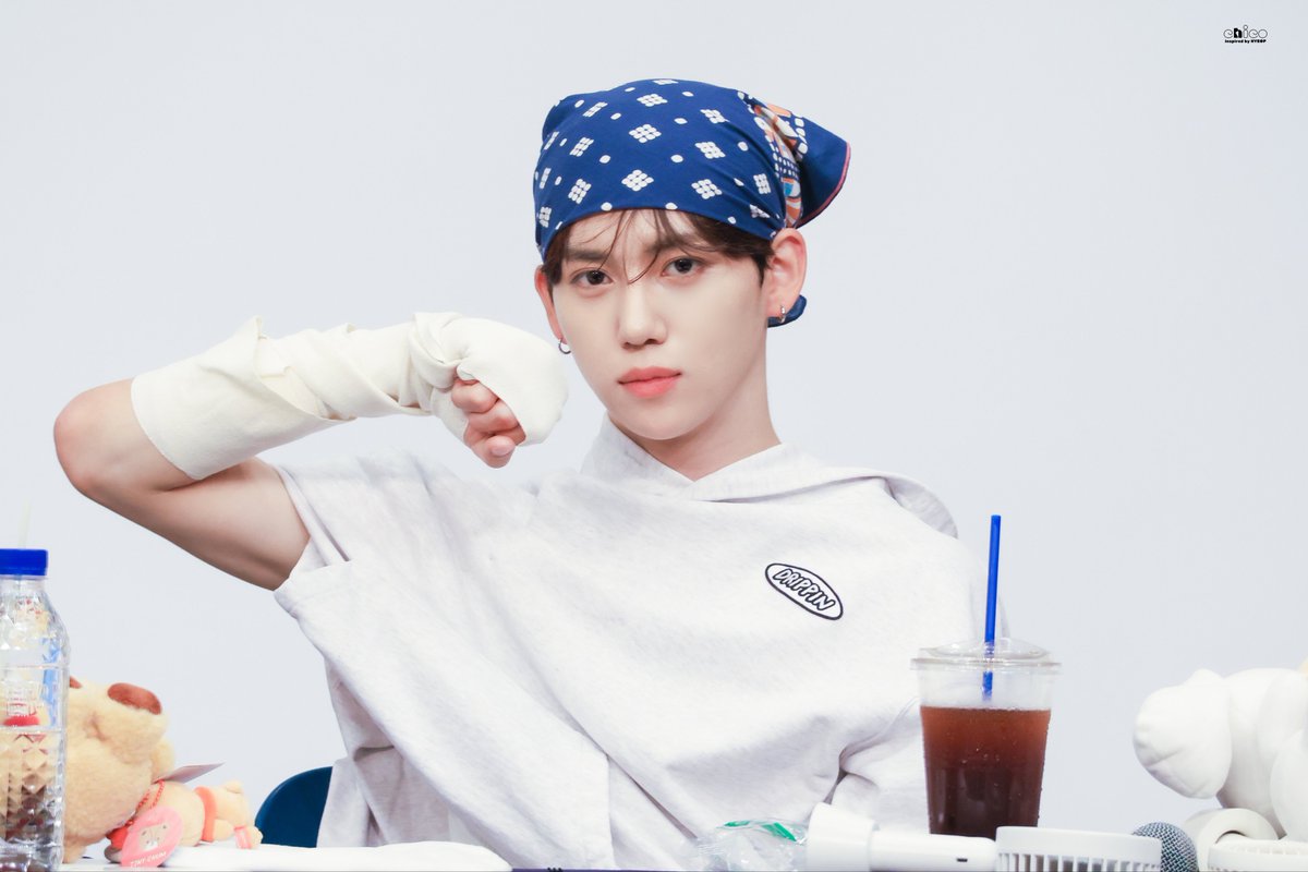 hpchico99's tweet photo. 240901 #드리핀 #황윤성
생일축하합니다~🧸🎂

#가을이_외롭지않게_태어나준_윤성아_생일축하해
#Love_is_always https://t.co/3GNFdCBdkn