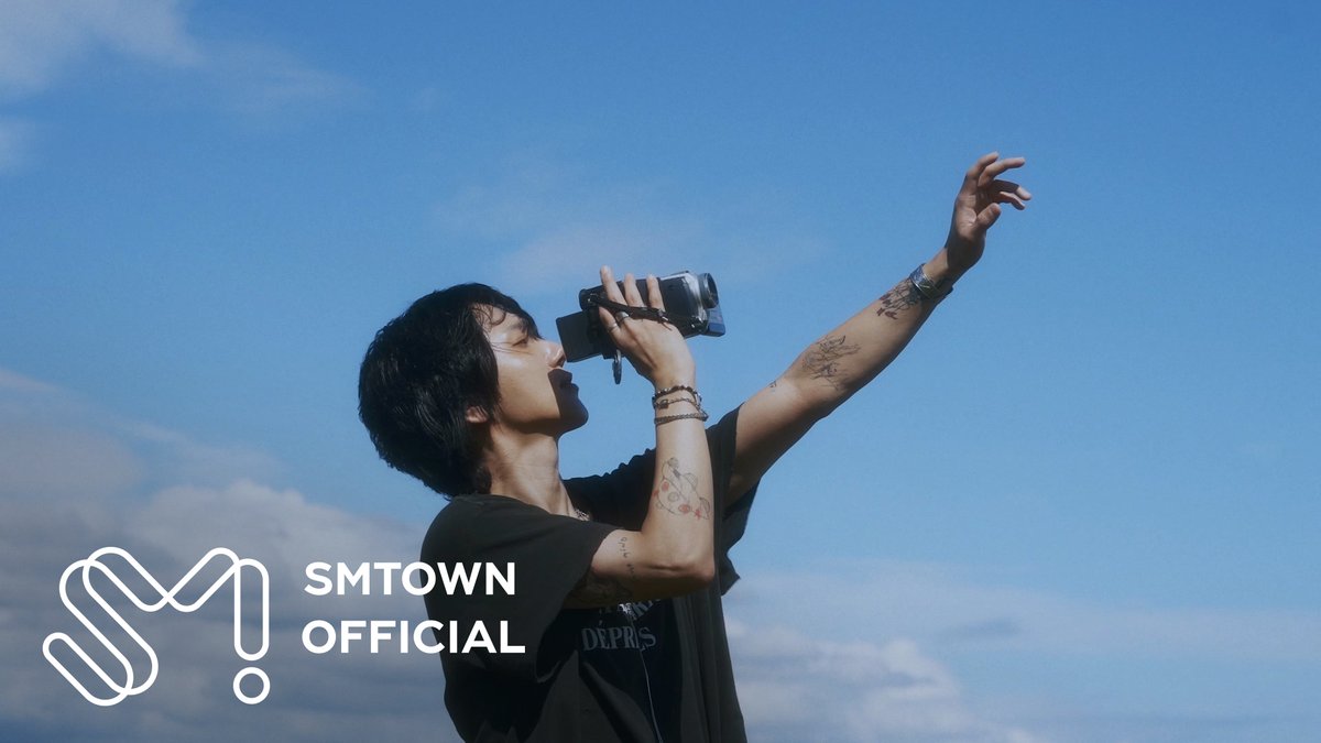 YESUNG_smtown's tweet photo. YESUNG 【It’s Complicated - The 6th Mini Album】 Highlight Clip # 1 Easy
 
https://t.co/hh1ov4TxBc
 
➫ 2024.11.05 6PM (KST)

💿 Physical Pre-order
➫ https://t.co/dyDtHyV9Qt
 
#예성 #YESUNG
#슈퍼주니어 #SUPERJUNIOR
#Its_Complicated https://t.co/dlMMq3ulvL