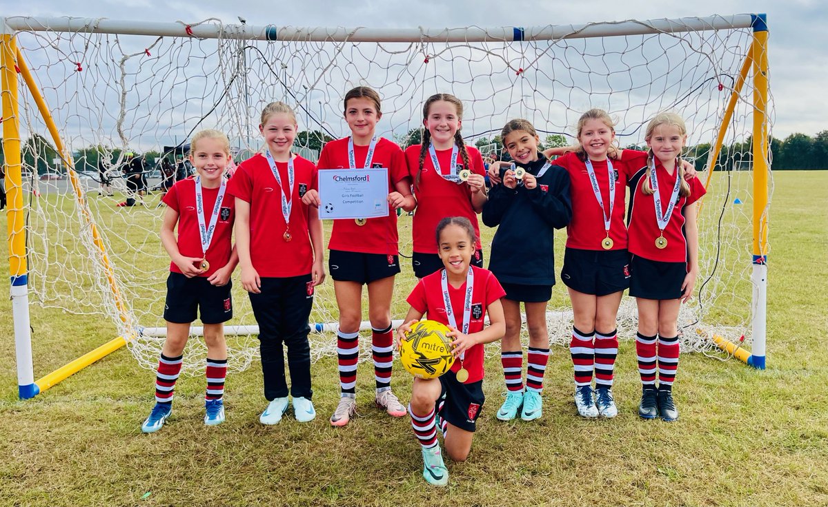 An exhilarating CSSP Football Tournament saw our mighty team of 8 Years 4-6 pupils drawing 1 and winning a total of 5 matches to secure 1st place and win the tournament. We are very proud of how far the girls have come in their skills and teamwork 🏆👏