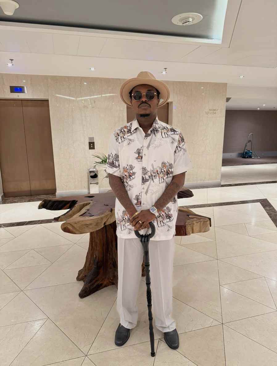 AlanDPLS's tweet image. Guess who? It's Alan Delon!