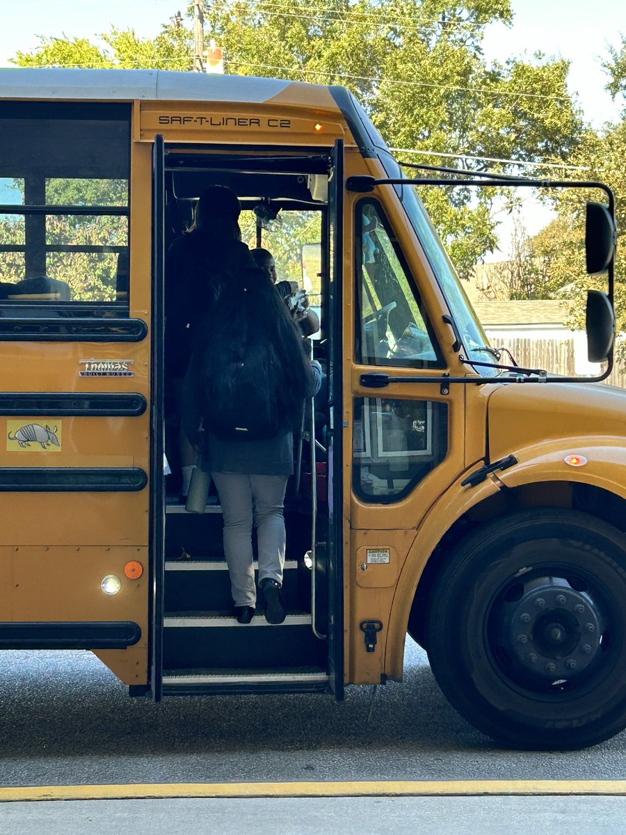 CliftonCDS (@cliftoncds) on Twitter photo Last week, our Intro to #CulinaryArts students made 70+ bags of treats to celebrate <a href="/AISDbuses/">AISD Transportation</a> drivers, monitors, dispatchers & schedulers. We are so grateful for the team that allows us to provide <a href="/AISD_CTE/">Austin ISD - Career & Technical Education</a> programming to students across <a href="/AustinISD/">Austin ISD</a>.
<a href="/Secondary_AISD/">AISD Secondary School Leadership</a> Last week, our Intro to #CulinaryArts students made 70+ bags of treats to celebrate <a href="/AISDbuses/">AISD Transportation</a> drivers, monitors, dispatchers & schedulers. We are so grateful for the team that allows us to provide <a href="/AISD_CTE/">Austin ISD - Career & Technical Education</a> programming to students across <a href="/AustinISD/">Austin ISD</a>.
<a href="/Secondary_AISD/">AISD Secondary School Leadership</a>