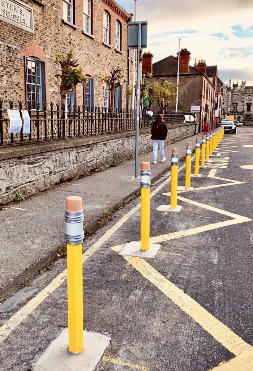 WorldBollard's tweet image. EVERY school deserves these beautiful pencil ✏️ bollards.
#WorldBollardAssociation