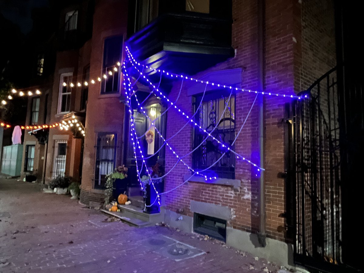 Pilotblock South End tweet media