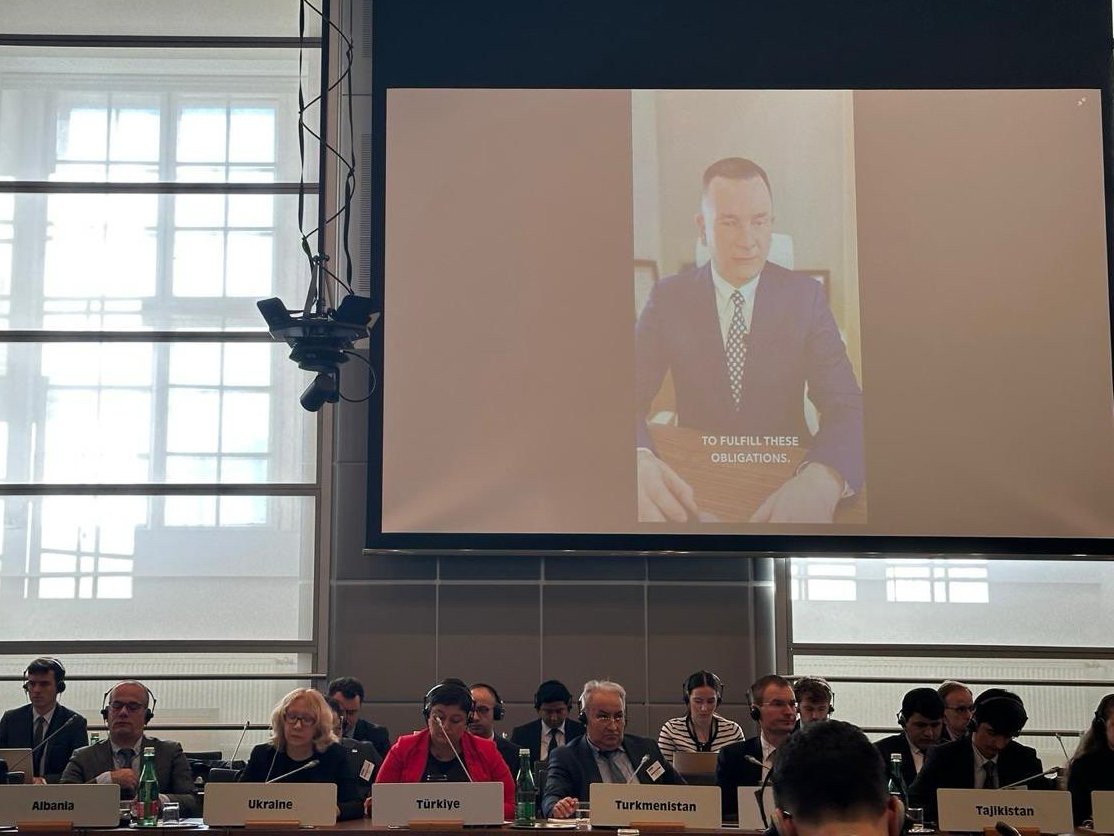 UKRinOSCE's tweet photo. Grateful to Mr Valentyn Gvozdiy, Chairman of the Supervisory Board of @Ukrhydroenergo, for his remarks on water management delivered at the 2024 @OSCE #EEDIM -
💬"#russia is deliberately using water as a weapon, trying to turn it from a source of life into a tool of war" https://t.co/O2pUqT6pmh