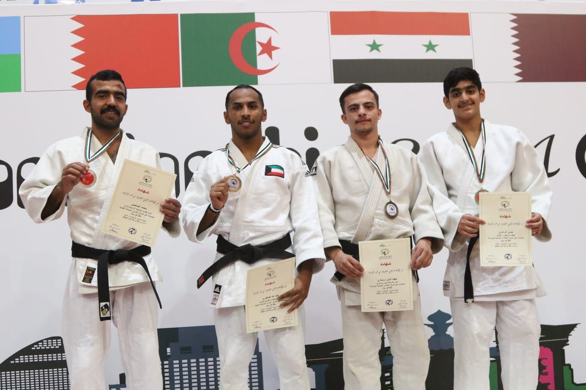 Aldferiiii's tweet photo. الحمدالله بفضل الله حصلت على المركز الأول على الدول العربيه ب الاردن عمان 2024🥇🏆 https://t.co/jjMKWkoNku