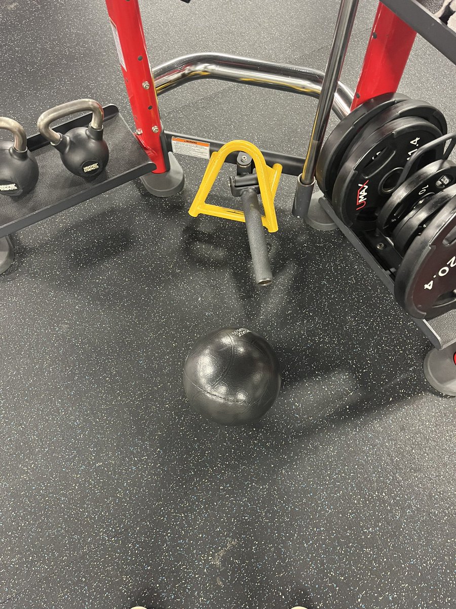 TFleck403's tweet image. Yesterday Gym FLC 42.5%
#Foray #MangoHaze
#GlowStick #BussinBanana #510Cart #10k #KickUps #BallBalancing #Stretching
#GymLife #Gym #HighLife #Vans #HempTip #Gym #GymLife #FLC #Weed
#Cannabis #KingPigeon
#LegalCanadianWeed
#LegalCanadianCannabis
#9090Stretch #123Stretch
#HalfCab