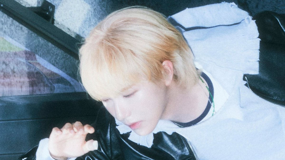 renjuniejunjun's tweet photo. PRINCE OF JILIN HUANG RENJUN โ๏ธ๐ https://t.co/Lrzi6Wzooh