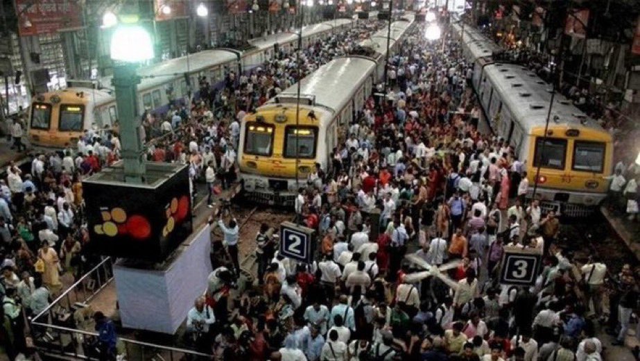 MAHIRJAININD's tweet photo. Railway
देखिए वह वीडियो जिसमें Railway मंत्री अश्विनी जी ने दिवाली और छठ पर्व पर 7000 स्पेशल ट्रेन चलाने की बात की थी
फिर वह ट्रेनें कहा है या फिर वह ट्रेन की बात reels बनने के लिए कहा गया था
#Ajit_Pawar
#RajatDalal
#up_constable_ result
#instagramdown
राजपाल यादव जया किशोरी https://t.co/UiYfdXmAOG