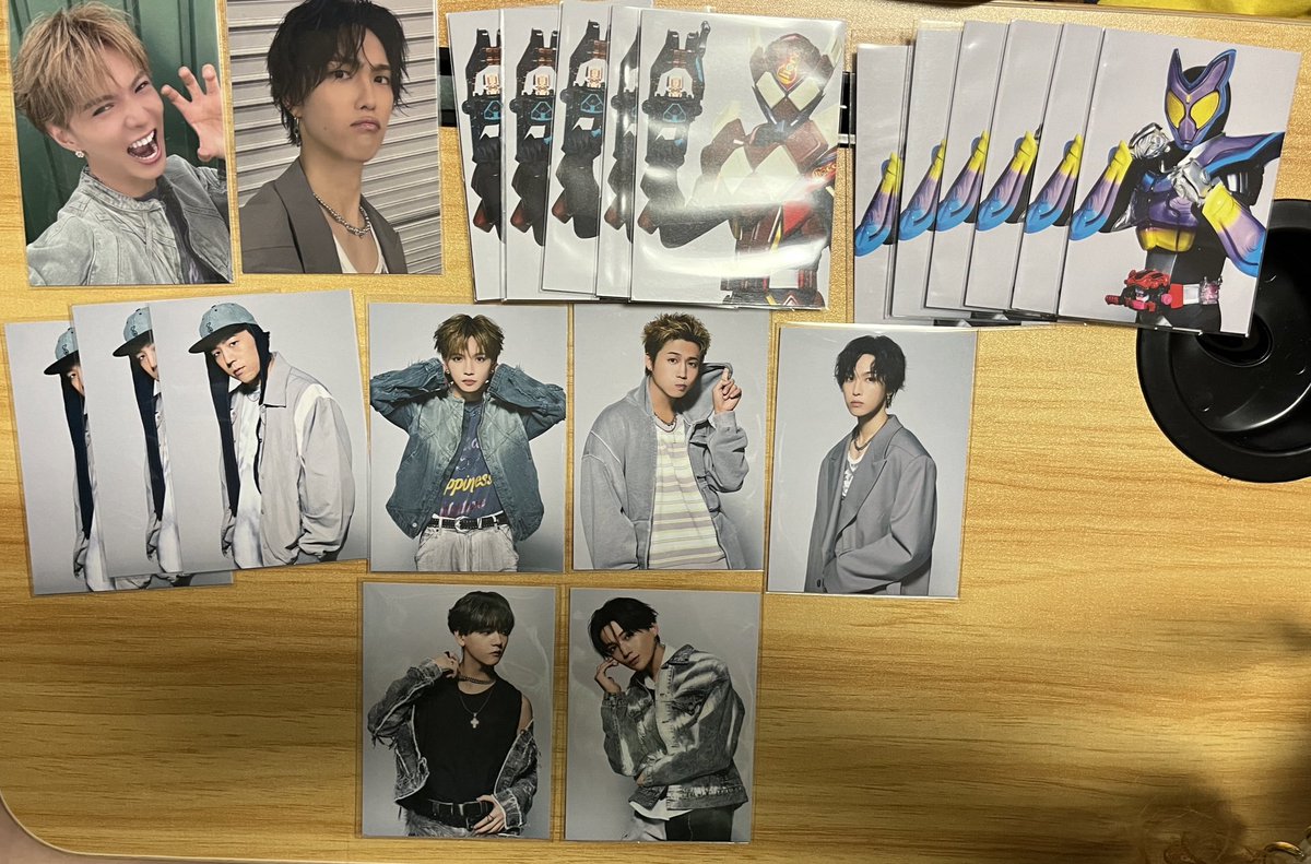 kimuitsu26's tweet photo. 交換 FANTASTICS ファンタ Got Boost？ 封入 外付け トレカ フォトカ

譲
世界、佐藤大樹、瀬口黎弥、堀夏喜、八木勇征、中島颯太、ガウ、ヴァレン

求
木村慧人

同種優先
郵送での交換 https://t.co/gfqohbax3l
