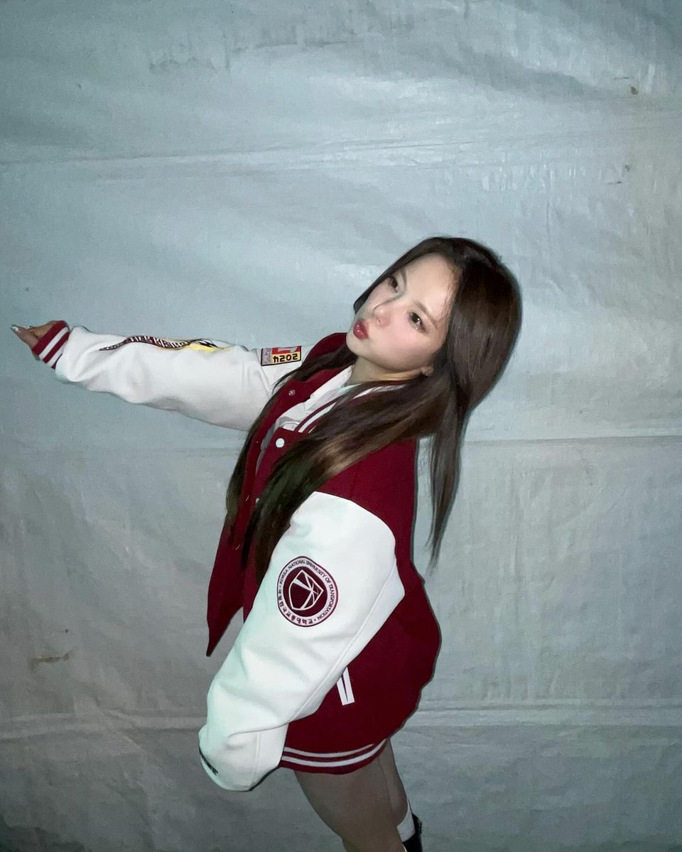 team_yujin's tweet photo. [📸] #YUJIN IG Update 

“University of Transportation ❤️ Thank you for the happy memories !!!”

#CHOI_YUJIN #최유진 #케플러 #씨엘씨 @official_kep1er https://t.co/NqbkgMXofK