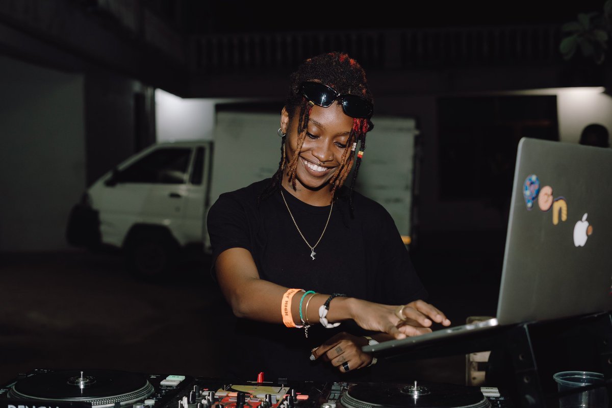 StayHighFam's tweet photo. @Joshymwemsi @kvant_tanzania @harakatic S/o to y’all who showed up at the #KVantAllBlackParty X #StayHighFam coz y’all were amaizing and fashioned in style 🥳🔥✅…!!!
.
.
.
📸 by: @Joshymwemsi C @harakatic Cc: @kvant_tanzania 💯 #StayHighFam #WeMove #KVantAllBlackParty #WeAreTheVibe #YOLO24 https://t.co/6XLZGZMySi