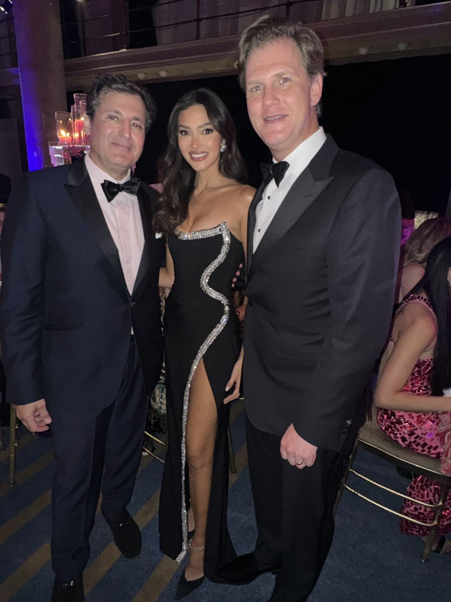 RowePlastic's tweet image. Dr. Norman Rowe and Dr. Charles Pierce at the Angel Ball. Supporting and funding research in cancer treatments specifically for leukemia and lymphoma.