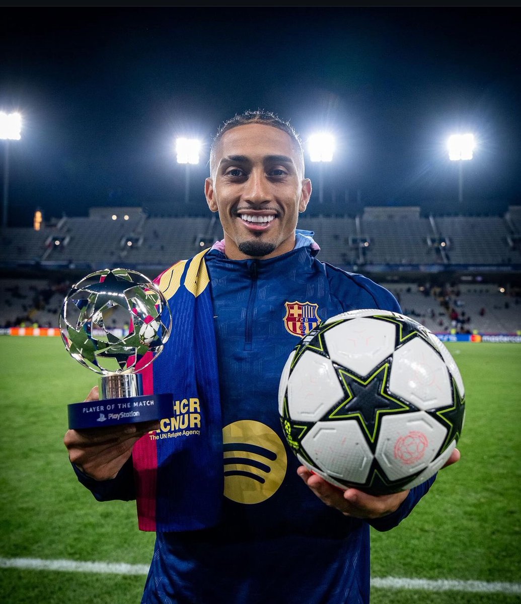 raphinhaav1's tweet photo. 1 Week ago, I achieved my First Hat trick for @FCBarcelona ⚽️⚽️⚽️ https://t.co/QPBL4H09YW