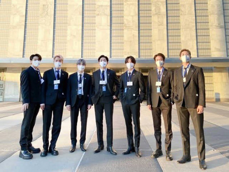 iborna_17's tweet photo. ما فقط به پسرامون اعتماد داریم

ARMY ONLY TRUST BTS
WE LOVE BTS
ONLY ARMY AND BTS MATTER
WITH NAMJOON TILL THE END 
WITH SEOKJIN TILL THE END
WITH YOONGI TILL THE END 
WITH HOSEOK TILL THE END 
WITH JIMIN TILL THE END 
WITH TAEHYUNG TILL THE END 
WITH JUNGKOOK TILL THE END https://t.co/gdcQx69JEZ