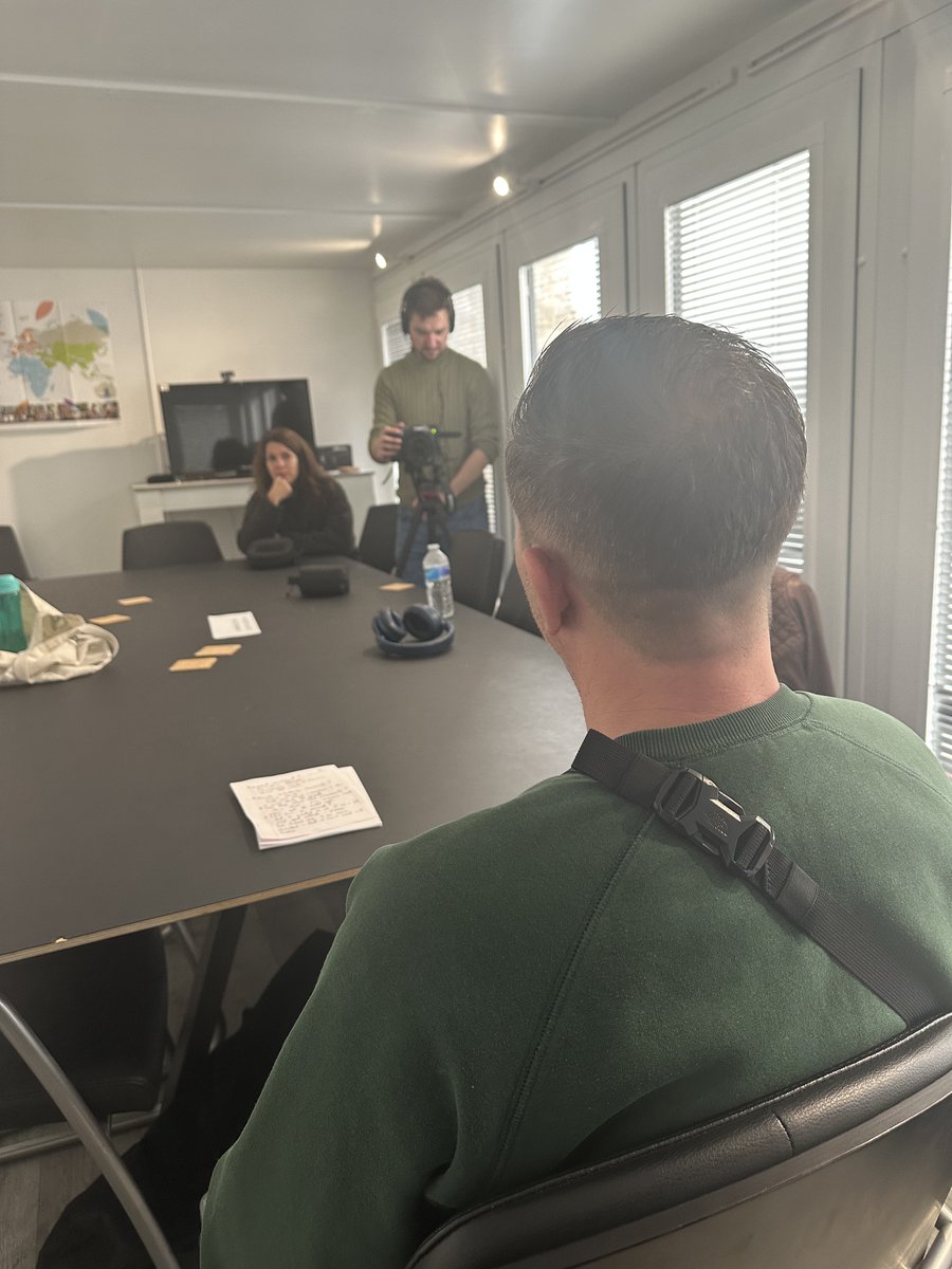 EmmausSLC's tweet photo. Our latest story is now live! 💚

We spoke to Neil about his recent interview with @crisis_uk and discussed the importance of volunteering during Crisis at Christmas. 

Link in bio.

#crisis #crisisatchristmas #volunteering https://t.co/aTHjQtUajK