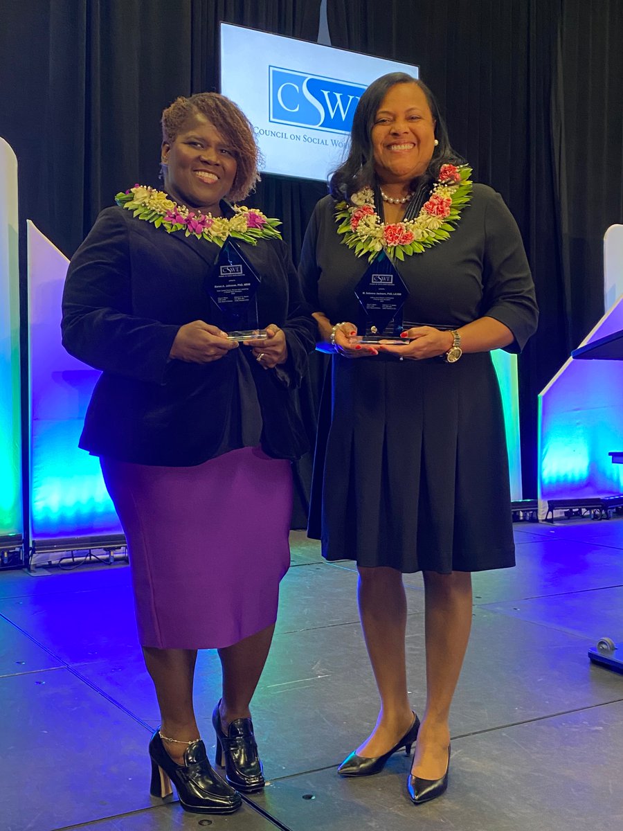 UA_SocialWork's tweet image. Outstanding #UASSW faculty members, @DrSebrena  &amp;amp; Dr. Karen A. Johnson, were honored at @CSocialWorkEd&apos;s APM! 🎉

Dr. Johnson received the Early Career Faculty Service &amp;amp; Leadership Award, &amp;amp; Dr. Jackson was awarded the Distinguished Recent Contributions Award.

#CSWE2024