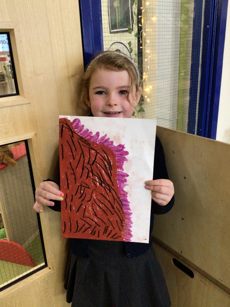 MonkwoodPrimary's tweet photo. 🦔 Class 3 have really enjoyed learning about the topic of ‘Who Lives in the Woods’ this half term!

Read the full story 👇
https://t.co/EJ8FppOg71 https://t.co/zVC1S9Wnpd