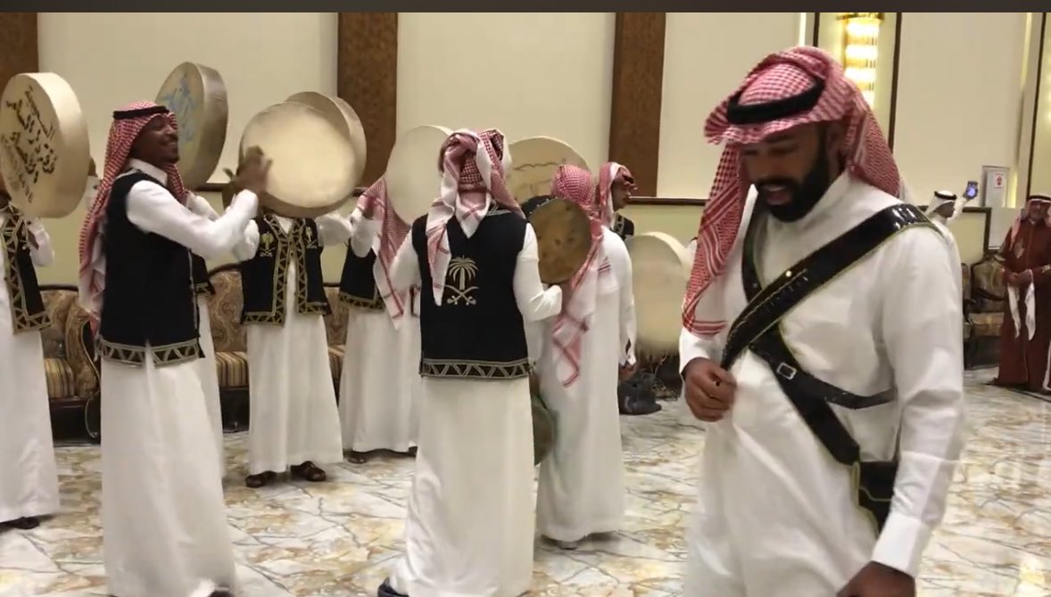 2/2 بجوانب محلية أو وطنية أو دولية محددةللتراث
•تسليط الضوء على إمكانيةالوصول إلى المحفوظات؛
•جذب اهتمام وسائل الإعلام إلى قضايا التراث
•رفع المكانة الثقافية للتراث السمعي البصري
•تسليط الضوءعلى التراث السمعي البصري المهدد بالخطر،خاصة في الدول النامية