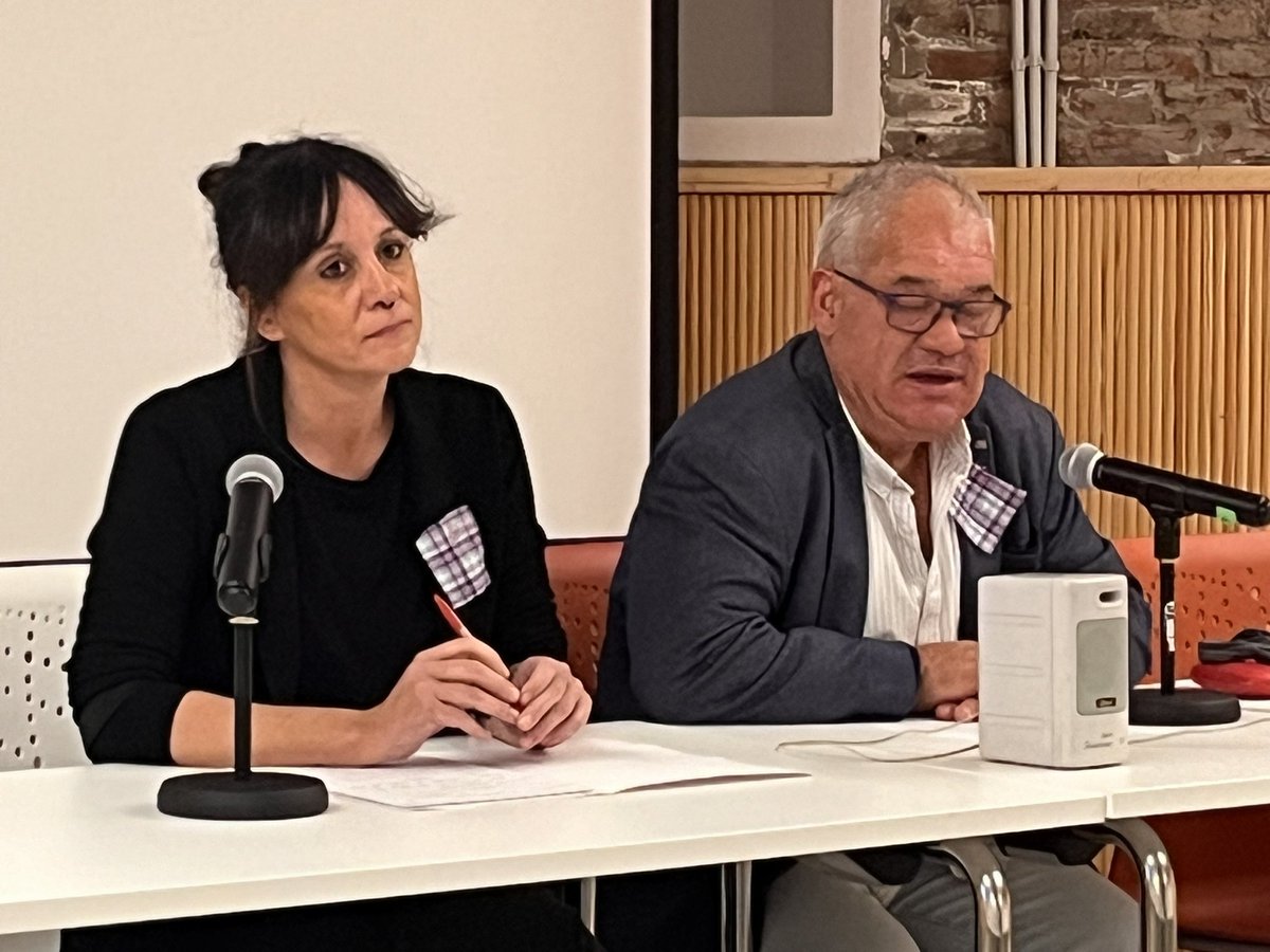 FICCOOCat's tweet image. 🗣️ Avui hem anunciat la convocatòria de vaga al sector #tèxtil el 21 de novembre per exigir a la patronal més salaris, més igualtat i més drets. 

Ho han explicat en roda de premsa @hermajoan, el nostre secretari general, i @garbineespejo, la secretària general de @Industria_CCOO