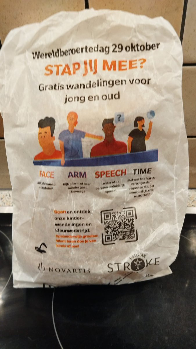 BelgianStrokeCo's tweet photo. Stroke awareness matters! This #WorldStrokeDay, the @BelgianStrokeCo is informing the public on the #FASTscore printed on bread bags, with the aim of increasing stroke detection and rapid treatment. Time lost = Brian lost https://t.co/2lVZEC3ctd