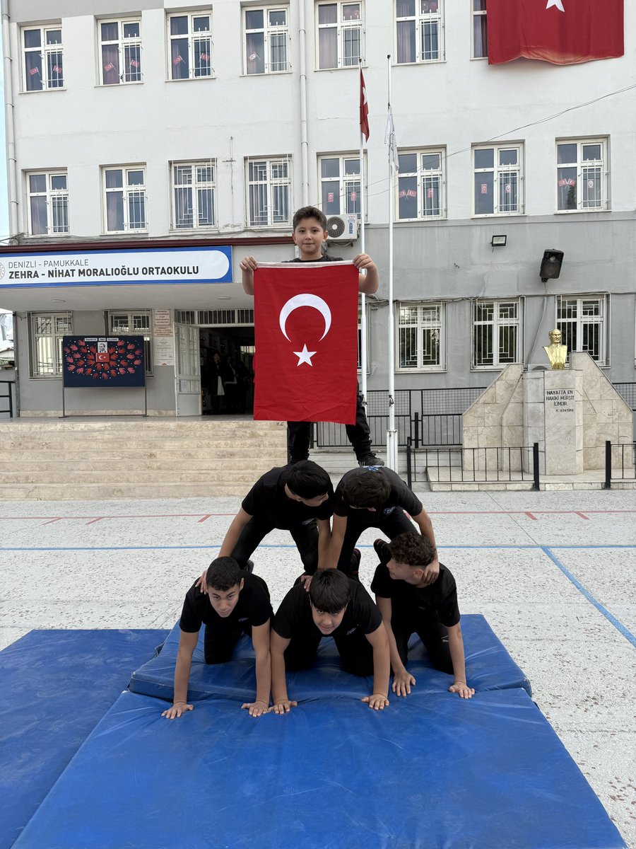 Cumhuriyet 101. Yaşında..