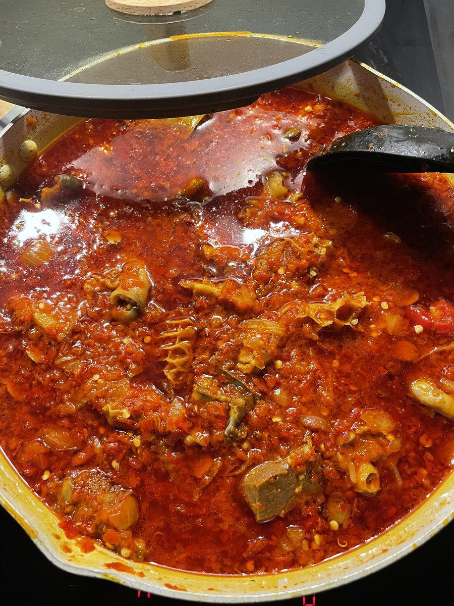hiPETERR's tweet photo. I could literally live and die with this food 👌 https://t.co/XZF4ooTR9L