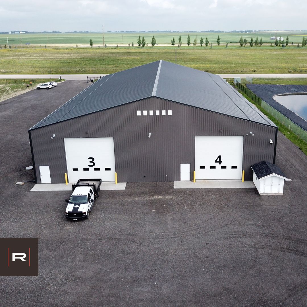 Remuda_Building's tweet photo. When you invest in a building, you need it to last—and that’s where #RemudaBuilding shines.  Our post-frame buildings deliver durability, functionality &amp; style! From commercial spaces to custom farm storage, we’ve got you covered.

Ready to start? https://t.co/0JYCzIiEOw https://t.co/iwaGo6jvVt