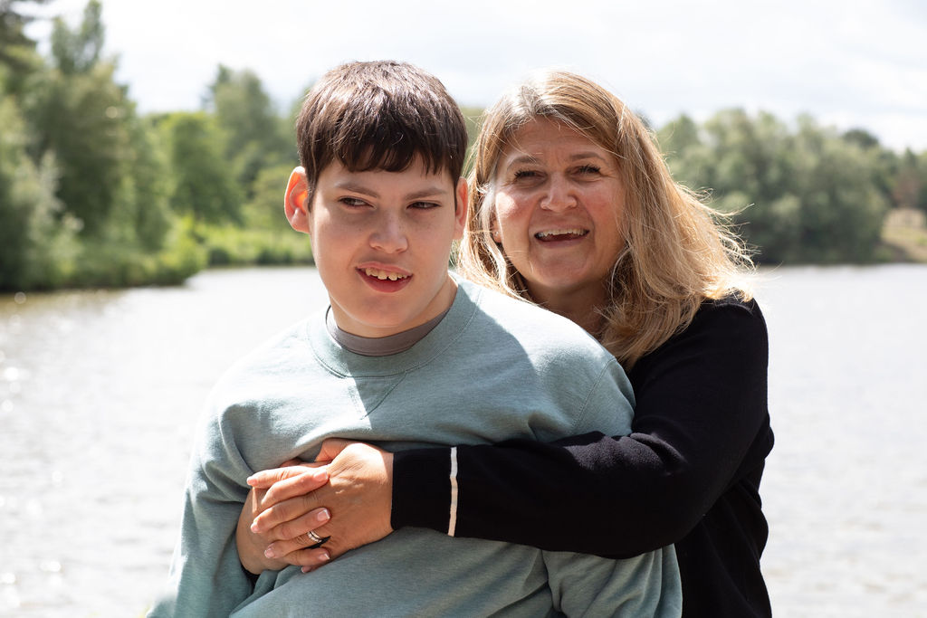 ChanZuckerberg's tweet photo. With the inclusion of international groups like Dravet Syndrome UK, #RareAsOne is going global! We’re excited to work together to push research + advocacy forward for #RareDiseases. Learn more: https://t.co/Rz0xNtuexK https://t.co/fk9k6GiNZ3