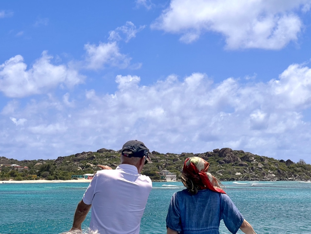 Speedys_VG's tweet photo. This view never gets old! How exciting is seeing paradise every time you arrive at Virgin Gorda?
Hop on board with Speedy’s Ferries and make the most of every moment in the Virgin Islands.
💙https://t.co/FGb561UsuX
#SpeedysFerries #TheBaths #BVIFerries #SpeedysLove #Speedys https://t.co/xd7au9u0s1