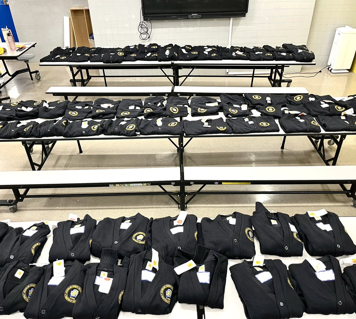 Mrs. O’Malley & Ms. Leoutsakos PS 66Q Class 502 tweet media