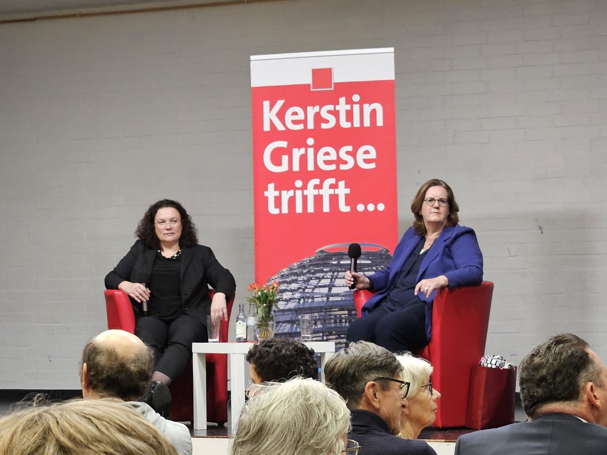 Viele Menschen schimpfen oft auf Arbeitsvermittlung, Bürgergeld &amp; Co . Dabei glauben sie leider allzuoft Falschinfos aus der Presse oder rechten Parteiparolen.  #AndreaNahles (<a href="/Bundesagentur/">Bundesagentur für Arbeit</a>) und #KerstinGriese (<a href="/BMAS_Bund/">Bundesministerium für Arbeit und Soziales</a>) haben heute mal fachlich richtig gut aufgeklärt! #SPD